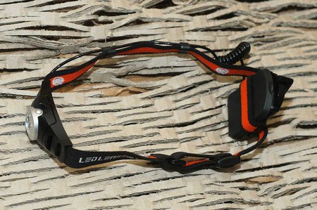 led_lenser_h3_002-small.jpg